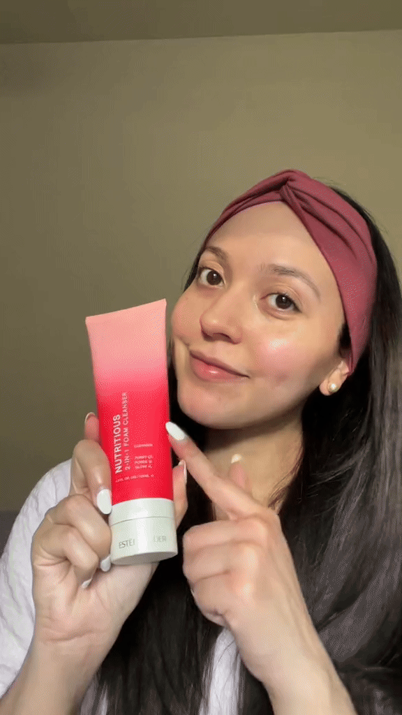 Estée Lauder Nutritious 2-in-1 Foam Cleanser – Cleanse + Glow Naturally